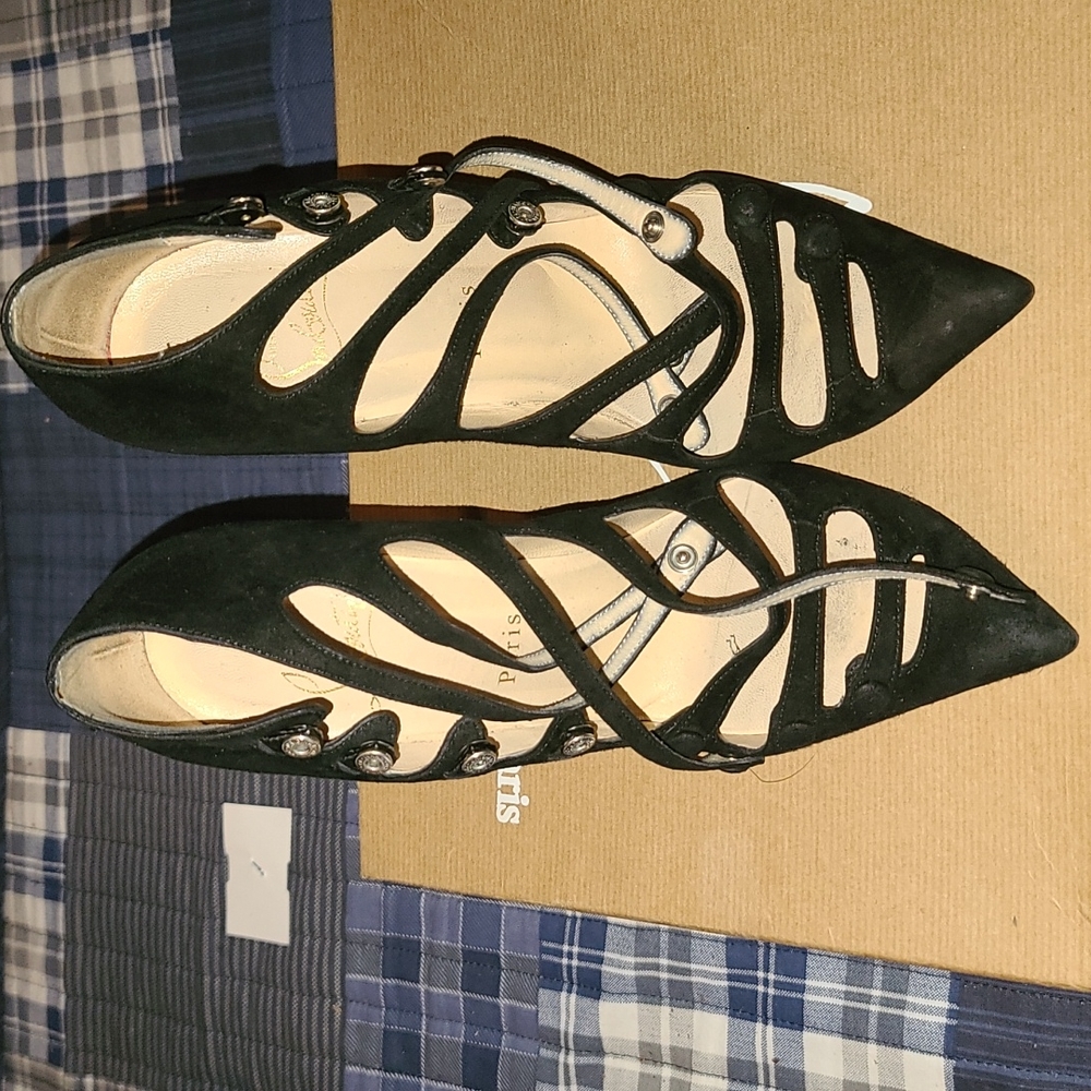 Authentic Christian Louboutin Viennana 120 Suede